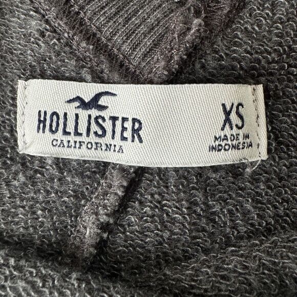 Hollister Women’s Long Sleeve Gray Crewneck Sweater Open Back Pullover Size XS - Picture 3 of 14